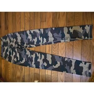 AERIE OFFLINE Camouflage Print 7/8 Leggings